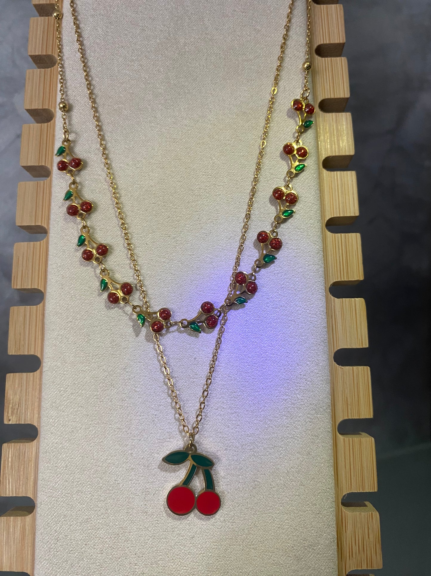Colliers Cherry